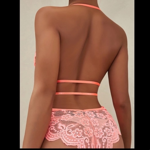 Sexy Teddy Bodysuit - Picture 2 of 5